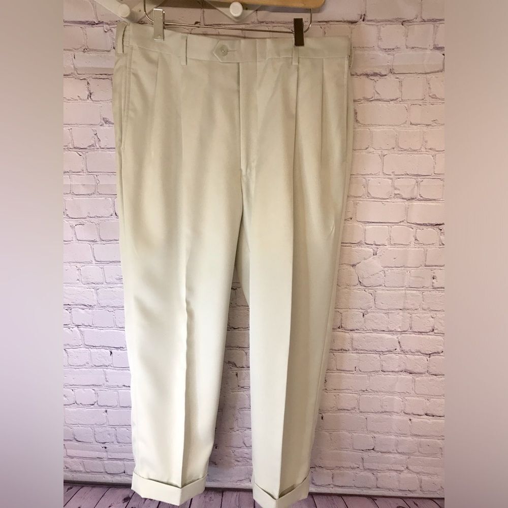Jos. A. Bank Leadbetter Slide Waistband Golf Pants Cuffed Cream 34 x 29
